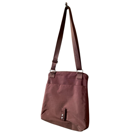 Baggallini Large Brown Crossbody Turnlock Bag or great Carrier for smallTablet - Picture 2 of 16
